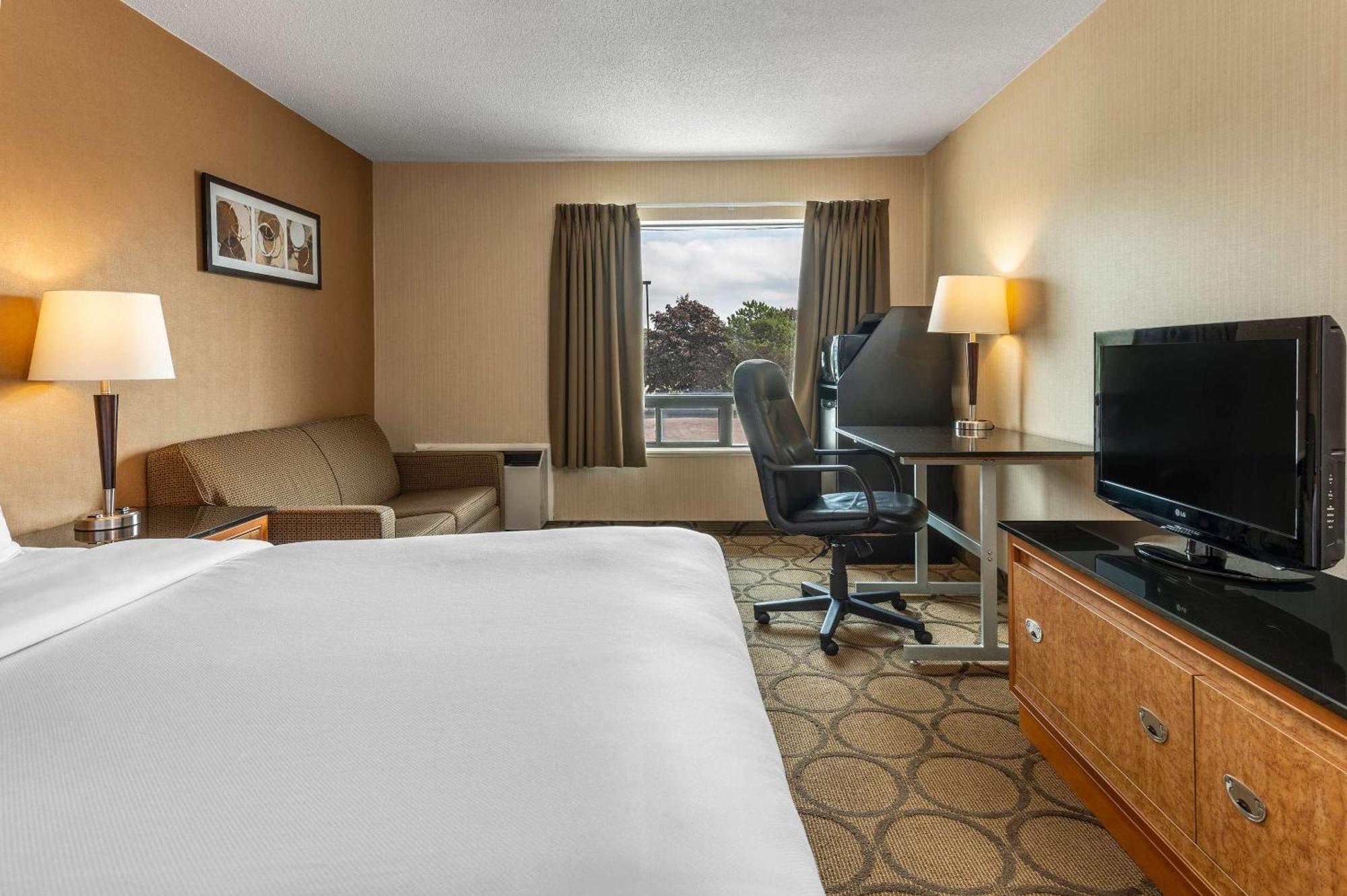Comfort Inn Кэмпбелтон Экстерьер фото